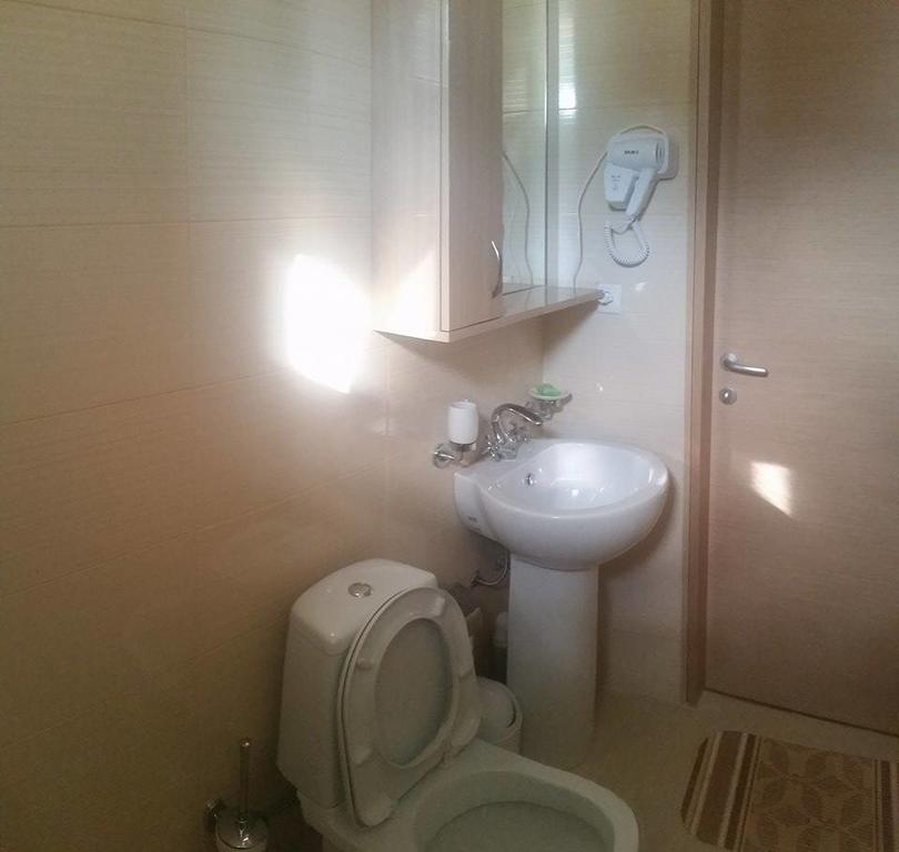 Omsi House Hotel Telavi Eksteriør billede