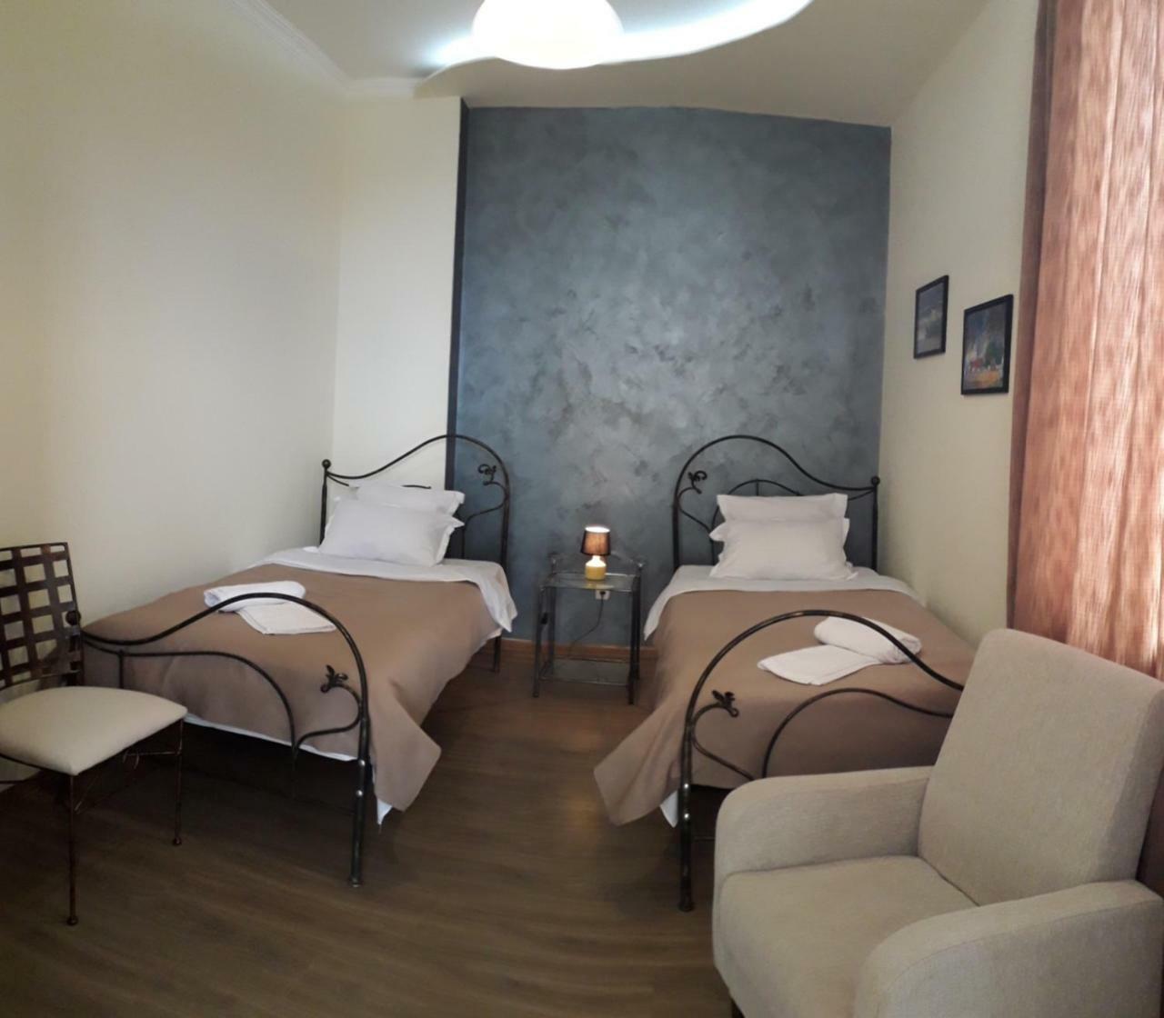 Omsi House Hotel Telavi Eksteriør billede