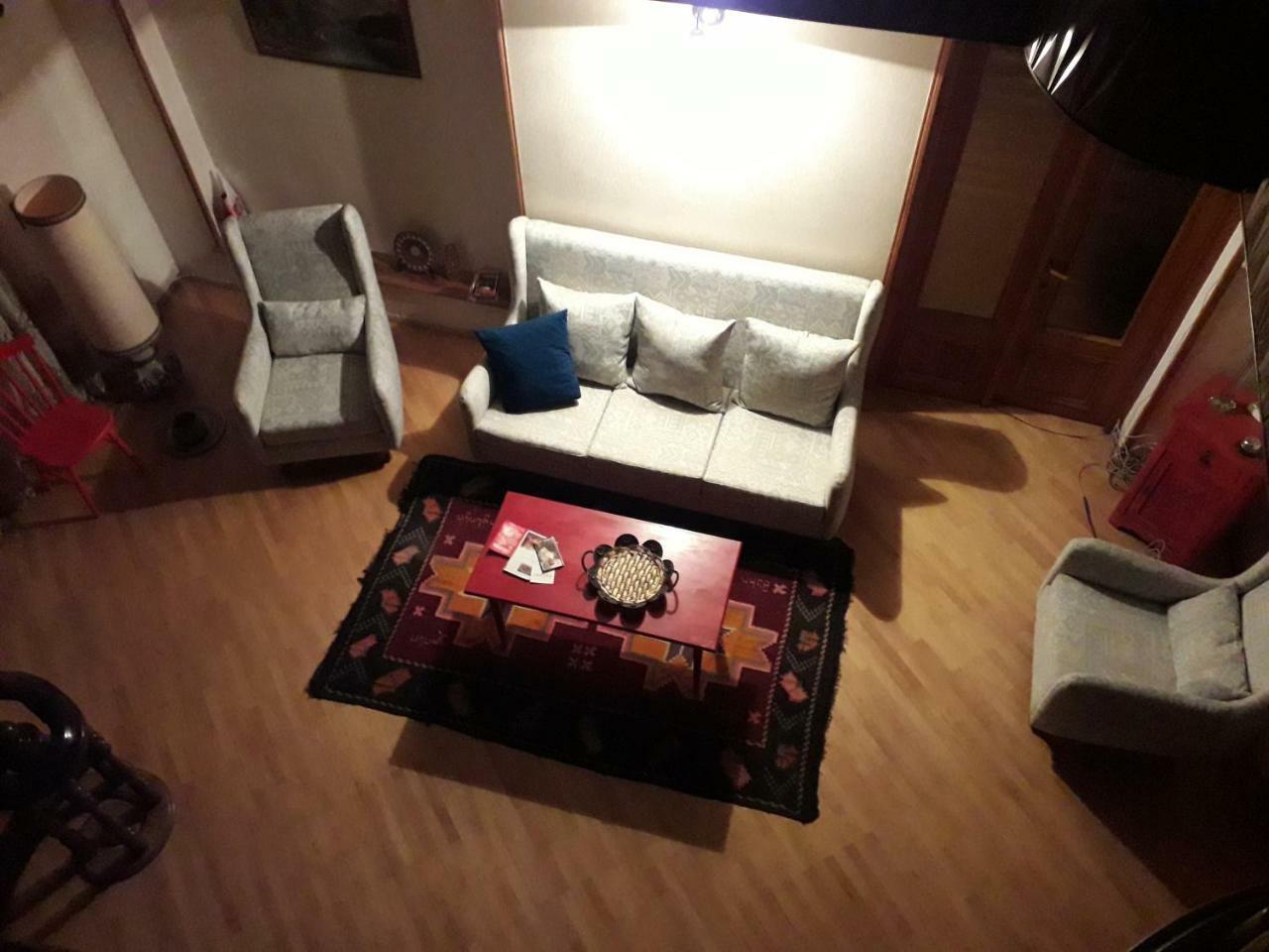 Omsi House Hotel Telavi Eksteriør billede