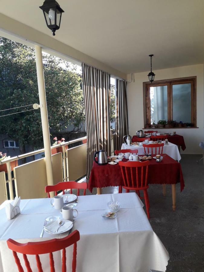 Omsi House Hotel Telavi Eksteriør billede
