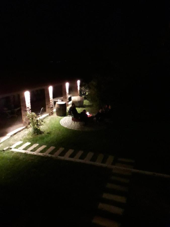 Omsi House Hotel Telavi Eksteriør billede